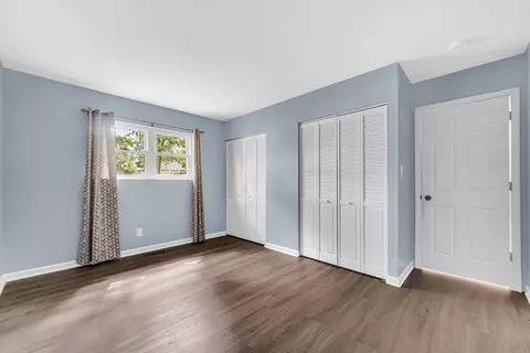 1349 N Jay Cir, Griffith, IN 46319 photo 17