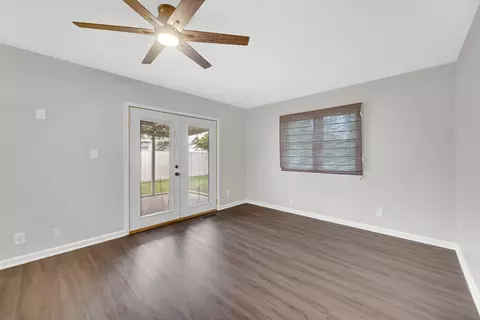 1349 N Jay Cir, Griffith, IN 46319 photo 14