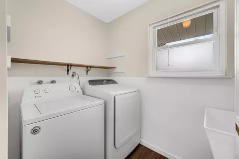 1349 N Jay Cir, Griffith, IN 46319 photo 22