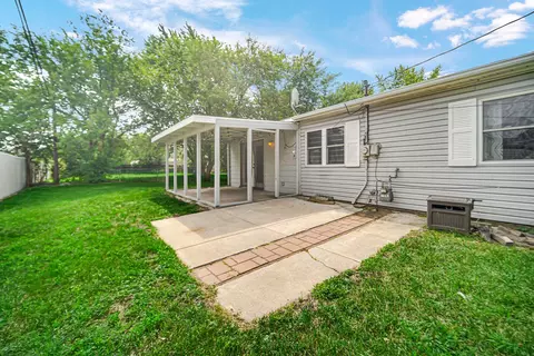 1349 N Jay Cir, Griffith, IN 46319 photo 7