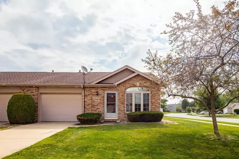 8543 Kleinman Rd, Highland, IN 46322