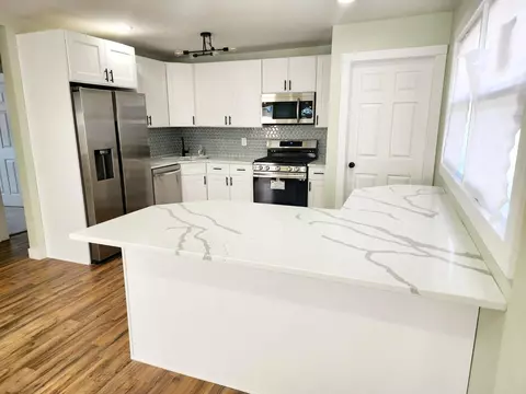 2122 W 19th Ave, Gary, IN 46404 photo 4