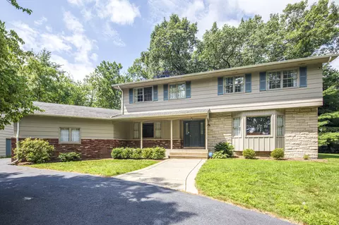 4916 Locksley Dr, Rensselaer, IN 47978