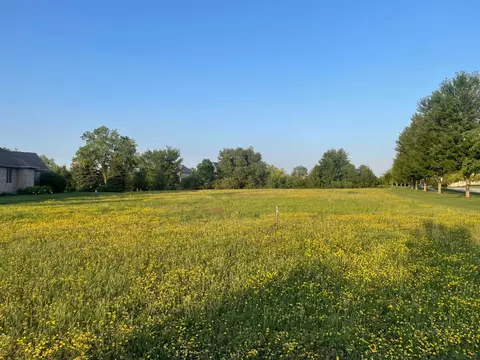 1606 Chalone Ct, Crown Point, IN 46307 photo 3