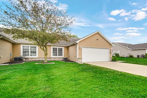 1841 E 104th Ave, Crown Point, IN 46307 photo 1