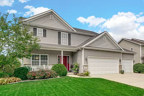 19 W Shakespeare Dr, Valparaiso, IN 46385