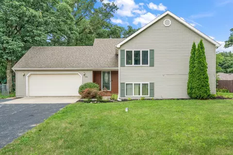 3316 W 932, Lake Village, IN 46349