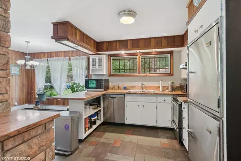 755 Morgan St, Gary, IN 46403 photo 7