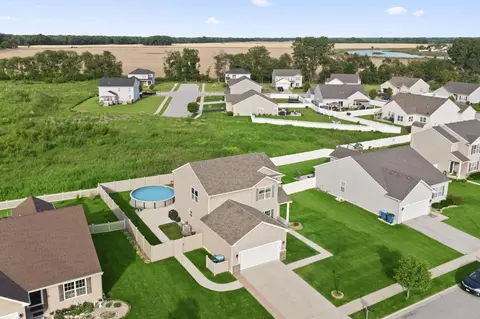 1187 Turnberry Rd, Griffith, IN 46319 photo 2