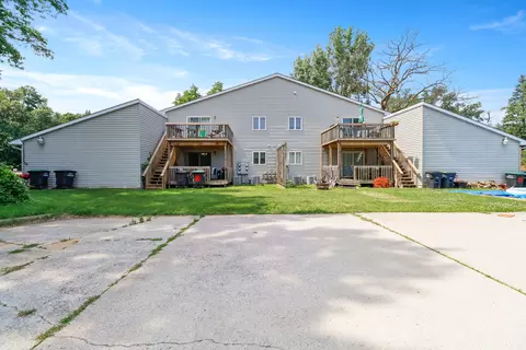 Exterior - 2584 Parkview St, Portage, IN 46368 photo 5 of 5