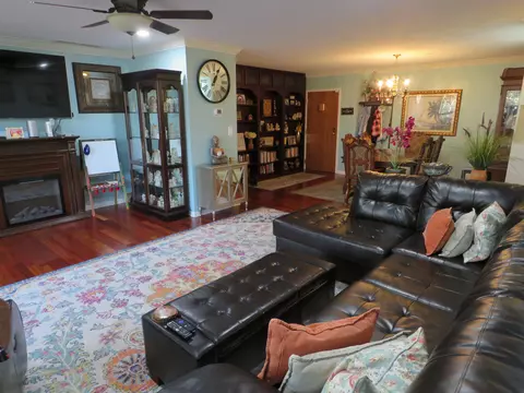 Living - 910 Ridge Rd #312, Munster, IN 46321 photo 2 of 2