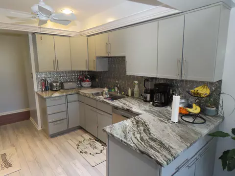 Kitchen - 910 Ridge Rd #312, Munster, IN 46321 photo 6 of 6