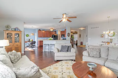 13097 Cleveland St, Crown Point, IN 46307 photo 3