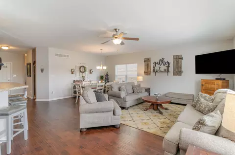 13097 Cleveland St, Crown Point, IN 46307 photo 7