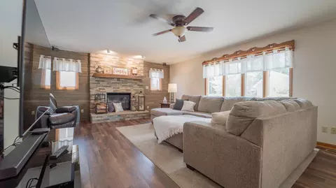 2924 Morningside Dr, Crown Point, IN 46307 photo 7