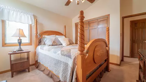 2924 Morningside Dr, Crown Point, IN 46307 photo 40