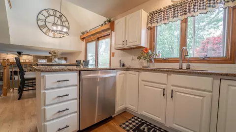 2924 Morningside Dr, Crown Point, IN 46307 photo 14