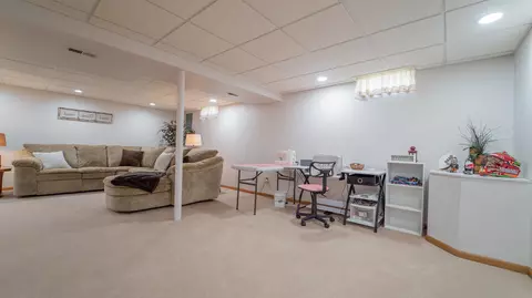 2924 Morningside Dr, Crown Point, IN 46307 photo 51