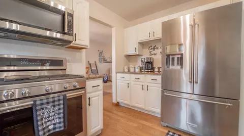 2924 Morningside Dr, Crown Point, IN 46307 photo 16