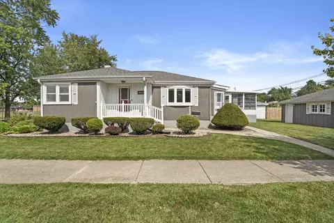 2906 Grand Blvd, Highland, IN 46322