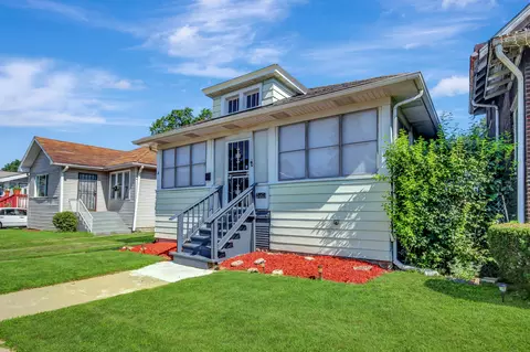 1025 Becker St, Hammond, IN 46320
