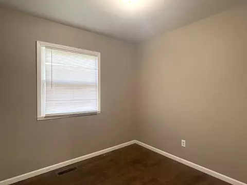 5114 Ohio Ct, Gary, IN 46409 photo 8