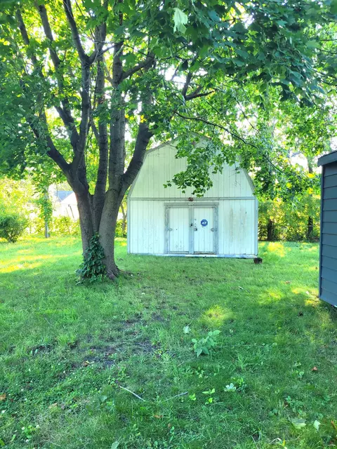 5114 Ohio Ct, Gary, IN 46409 photo 3