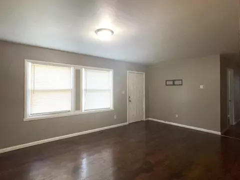 5114 Ohio Ct, Gary, IN 46409 photo 4