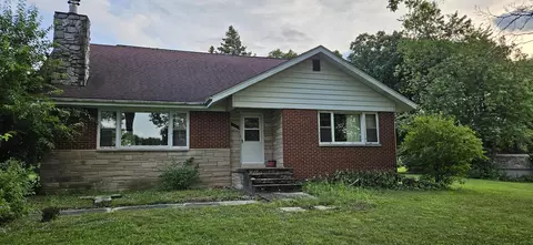 8622 Christopher Dr, Saint John, IN 46373