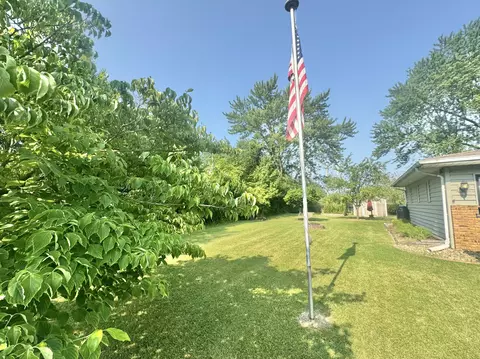 3912 Brookside Dr, Crown Point, IN 46307 photo 3