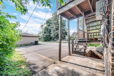 6618 Meadow Ln, Hammond, IN 46324 photo 5