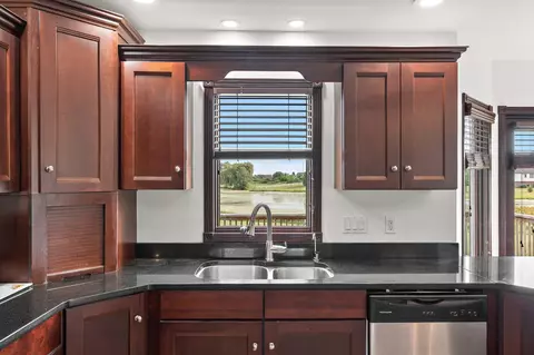 Kitchen - 3864 W 153rd Ave, Crown Point, IN 46307 photo 5 of 8