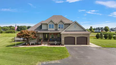 Exterior - 3864 W 153rd Ave, Crown Point, IN 46307 photo 11 of 13