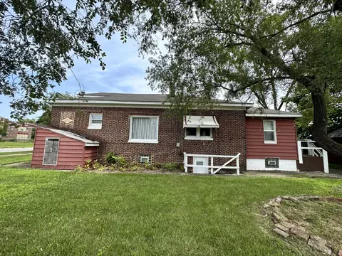 905 E 19th Ave, Gary, IN 46407 photo 3