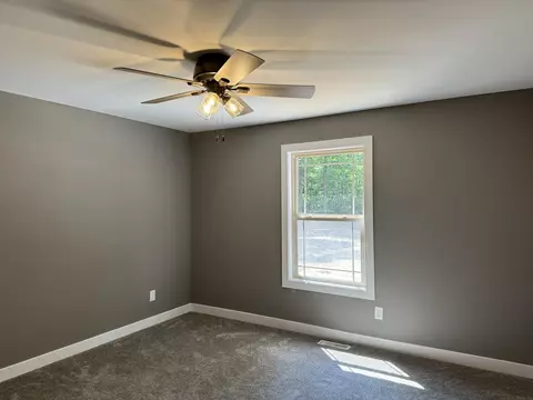 Bedroom - 3613 Pointer Ln, Wheatfield, IN 46392 photo 4 of 6