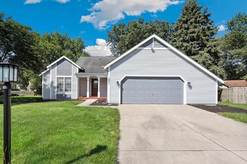 1851 Raccoon Creek Ct, Valparaiso, IN 46385