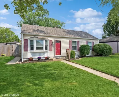 319 N Wiggs St, Griffith, IN 46319 photo 1