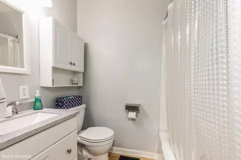 319 N Wiggs St, Griffith, IN 46319 photo 12