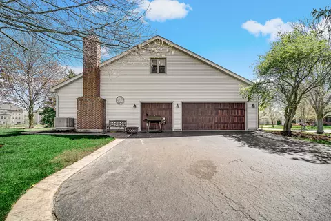 2643 Partlow Dr, Naperville, IL 60564 photo 29