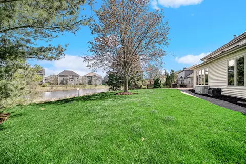2643 Partlow Dr, Naperville, IL 60564 photo 28