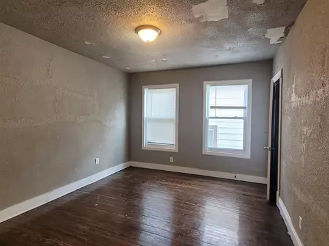 817 Tyler St, Gary, IN 46402 photo 7