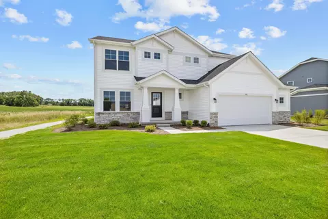 196 Grandale Dr, Valparaiso, IN 46385
