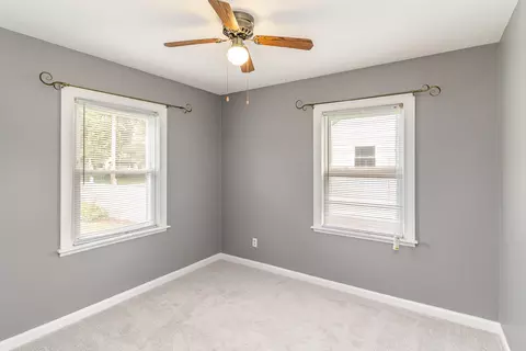 137 N Raymond St, Griffith, IN 46319 photo 7