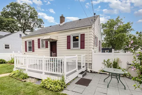 137 N Raymond St, Griffith, IN 46319 photo 17