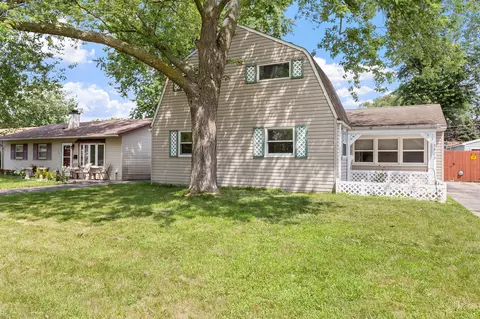 3323 176th St, Hammond, IN 46323