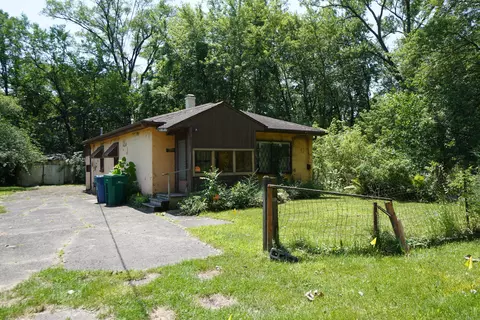 4429 W 25th Pl, Gary, IN 46404 photo 2