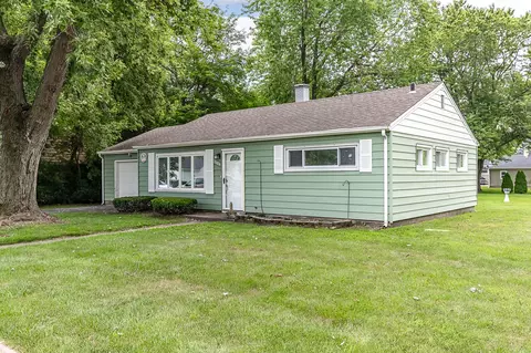 2604 39th Pl, Highland, IN 46322