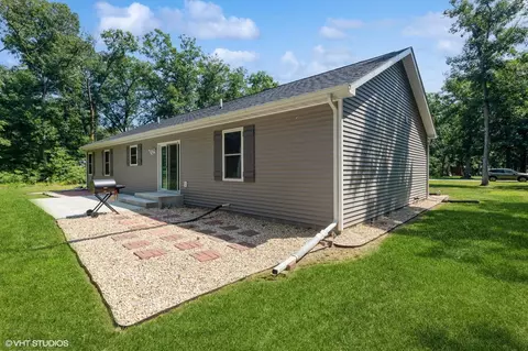 10836 N 555, De Motte, IN 46310 photo 12