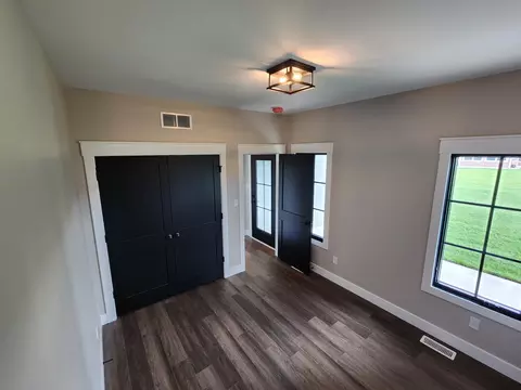 9400 Tall Grass Trl, Saint John, IN 46373 photo 9