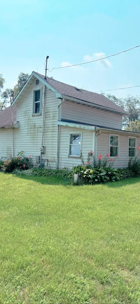 13033 N Thompson St, Hanna, IN 46340